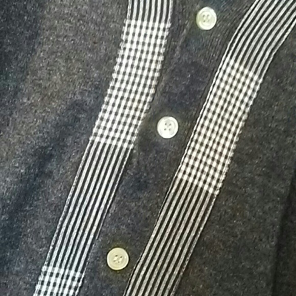 🌟 Bench Unisex Cardigan - Picture 2 of 5